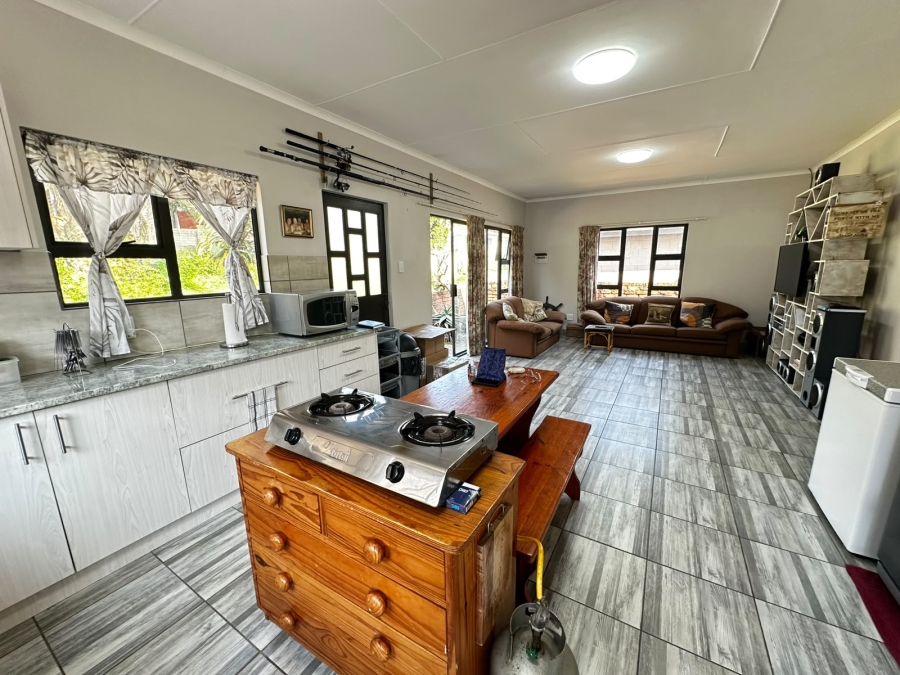 2 Bedroom Property for Sale in Cosy Corner Eastern Cape